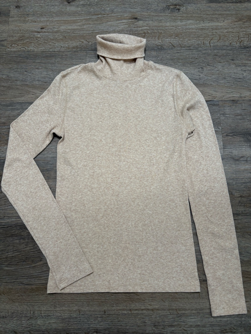 Everlane Cream Crewneck Sweater